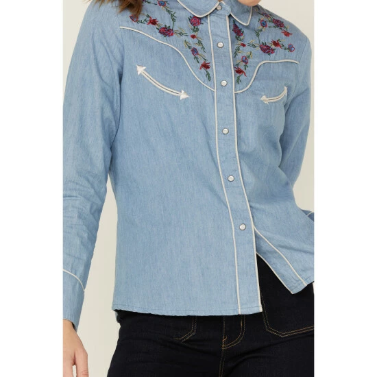 Best reviews of 🎁 Scully 👩 Women's Chambray Floral Embroidered Yoke Snap Western 👚 Shirt Blue ❤️ - Image 2